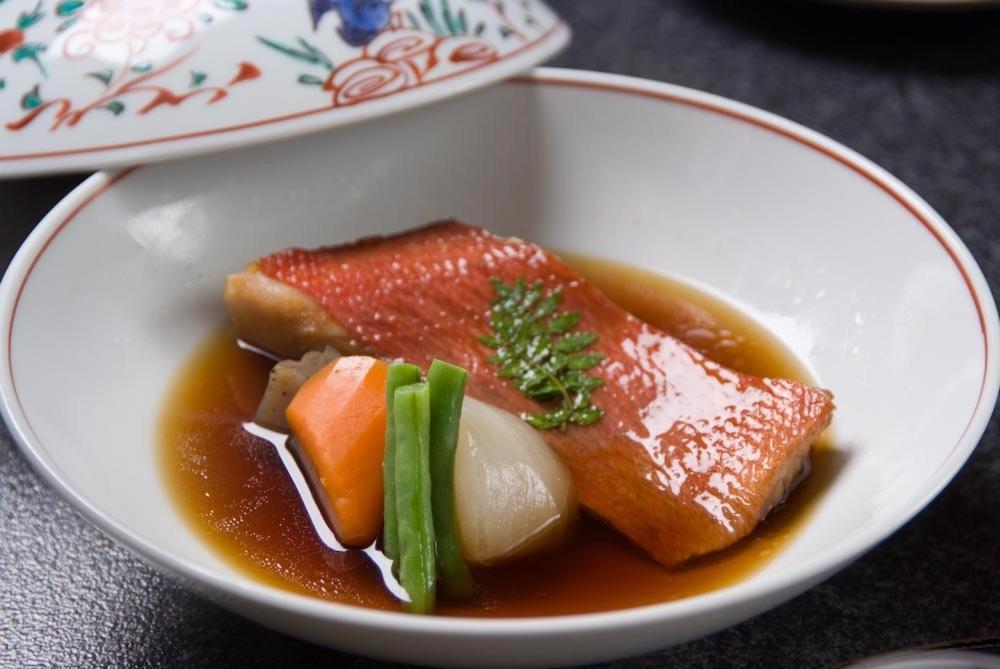 Yugawara Onsen Ryokan Uohan Eksteriør billede